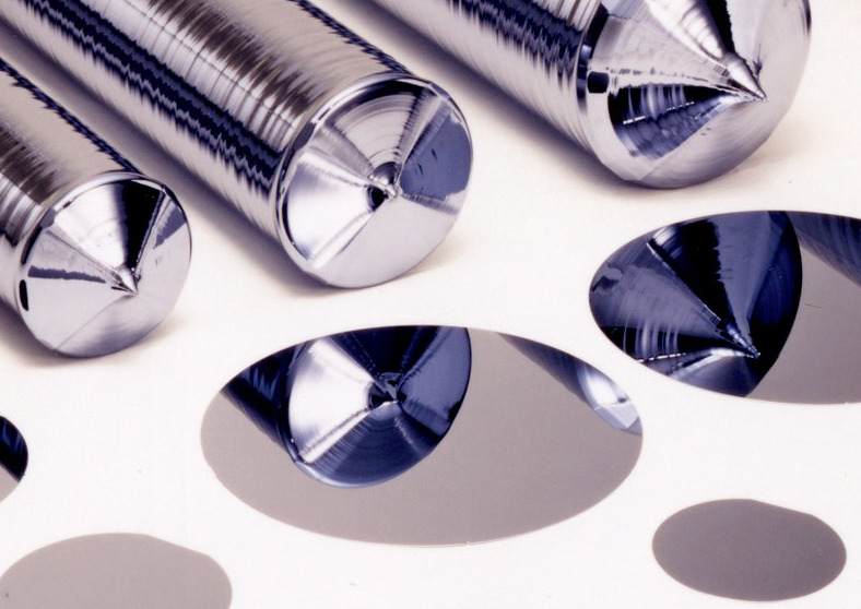 Pulled silicon ingots and sliced wafers